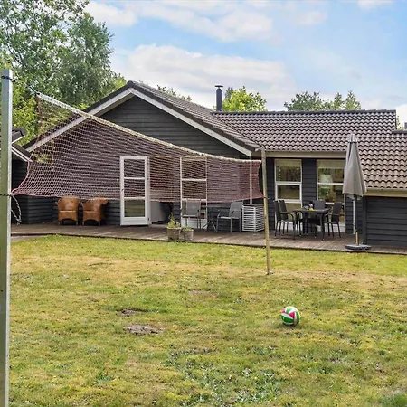 8929-allingabro-trehoje-4 Feriehus Skovgarde